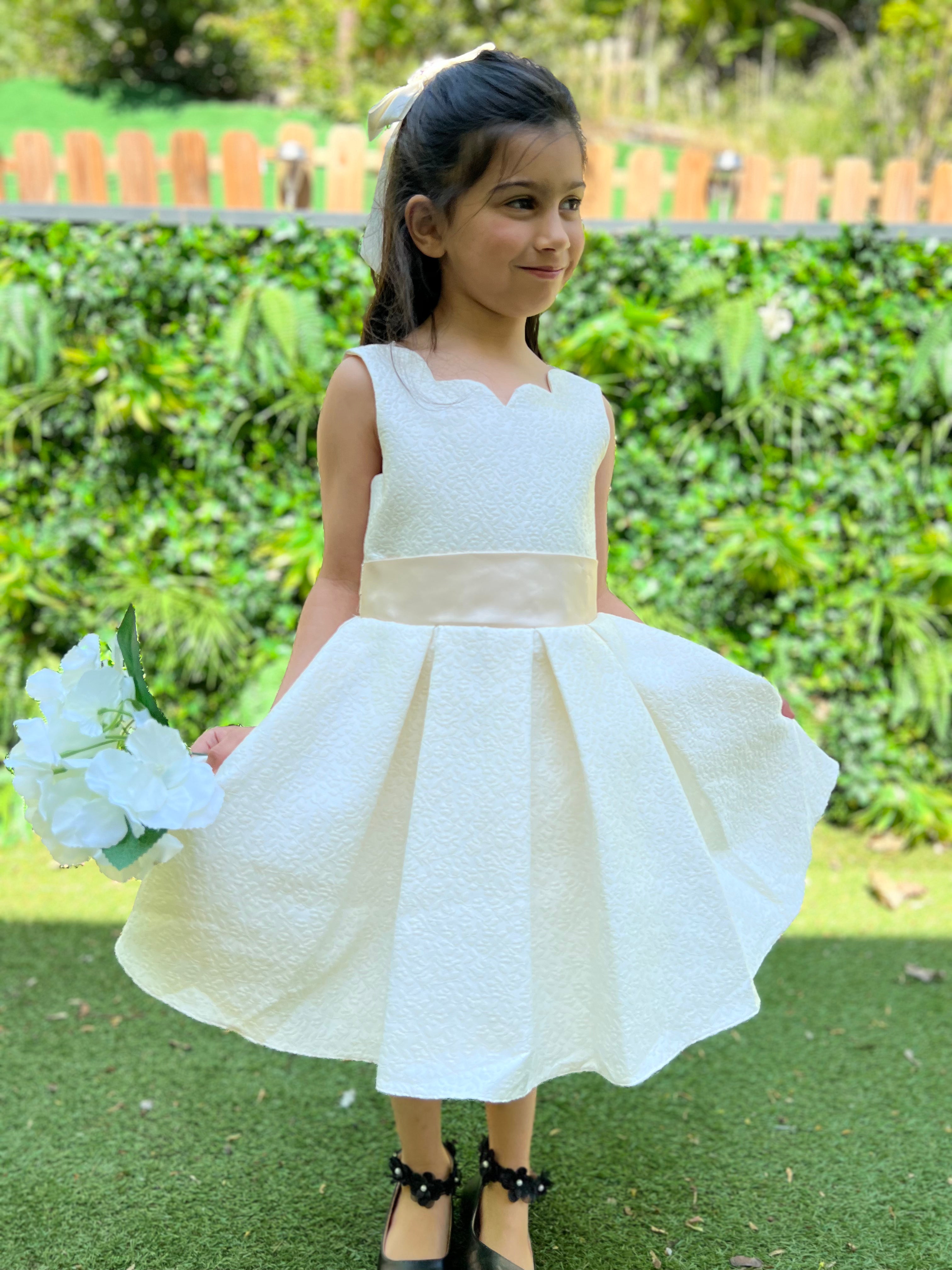 Louise - Robe de cérémonie blanche à ceinture beige