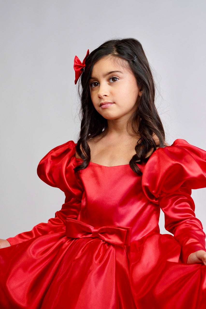 Danaé - Robe pour enfant en satin rouge prestige