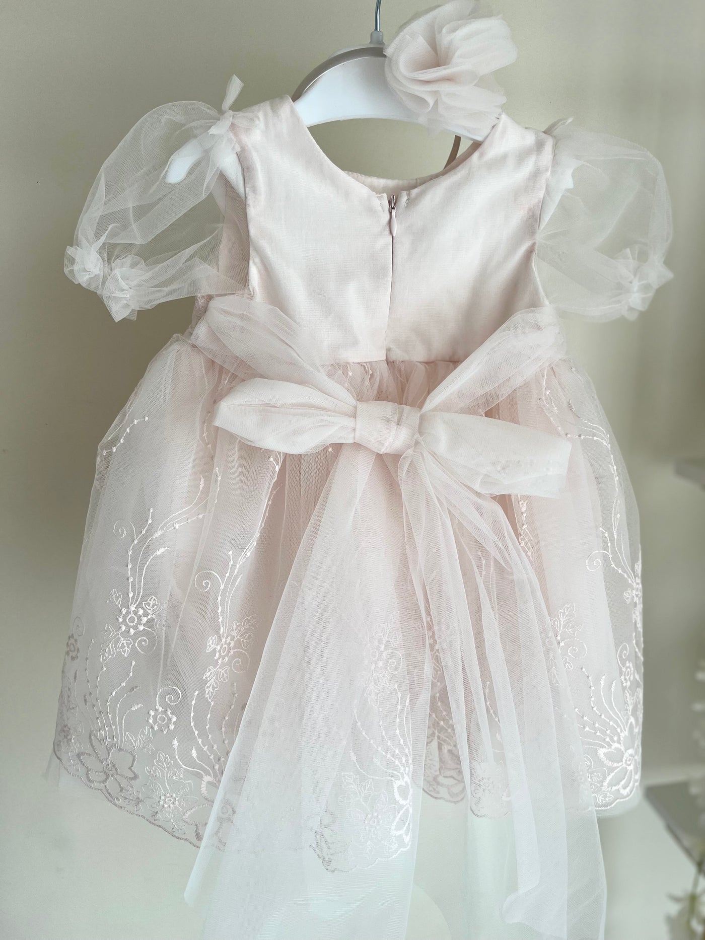 Adria - Robe bébé à dentelle pour occasion spéciale, baptême, anniversaire