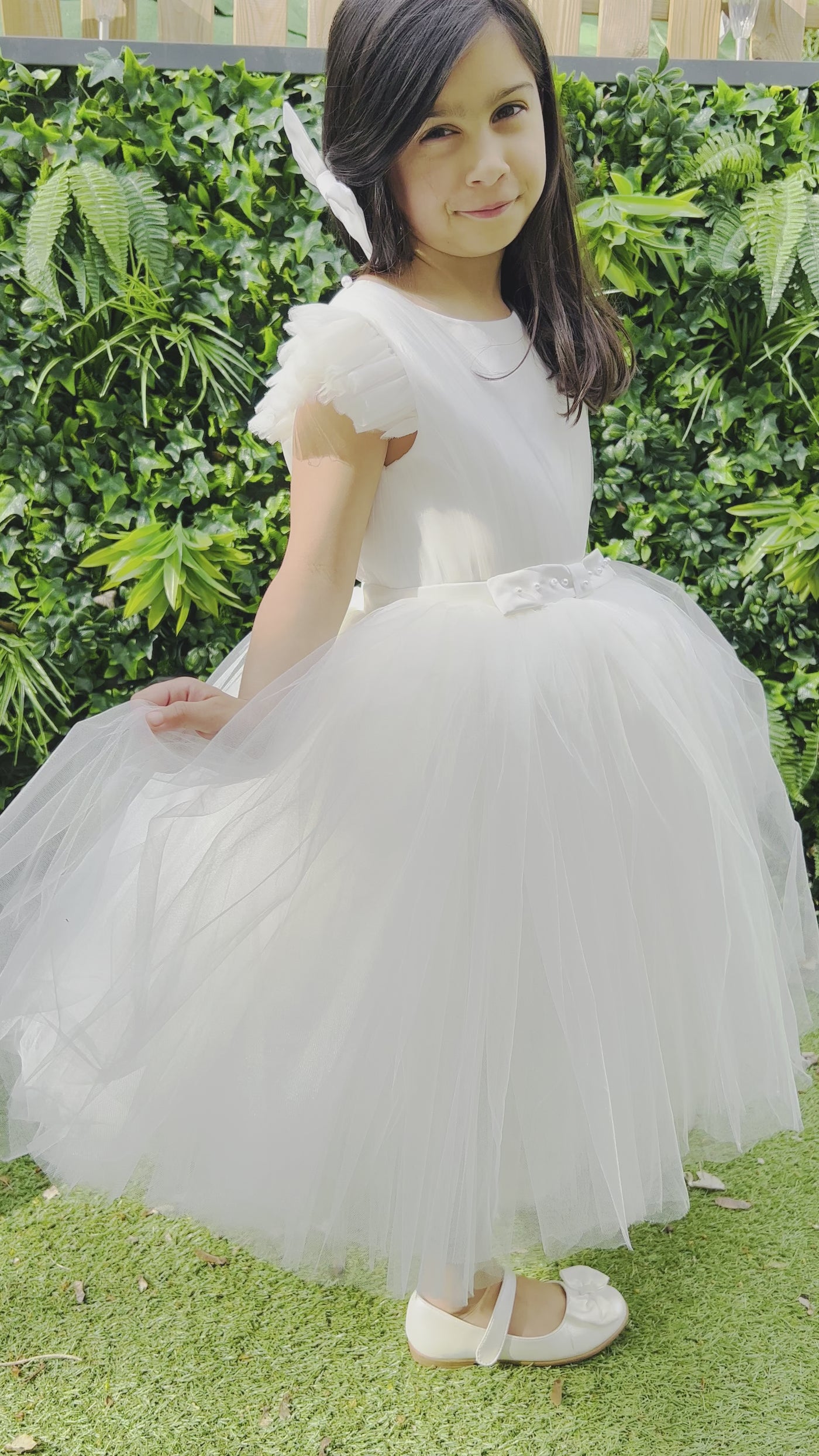 Eva - Robe de cérémonie blanche ou Ivoire pour fille avec traine rétractable pour mariage