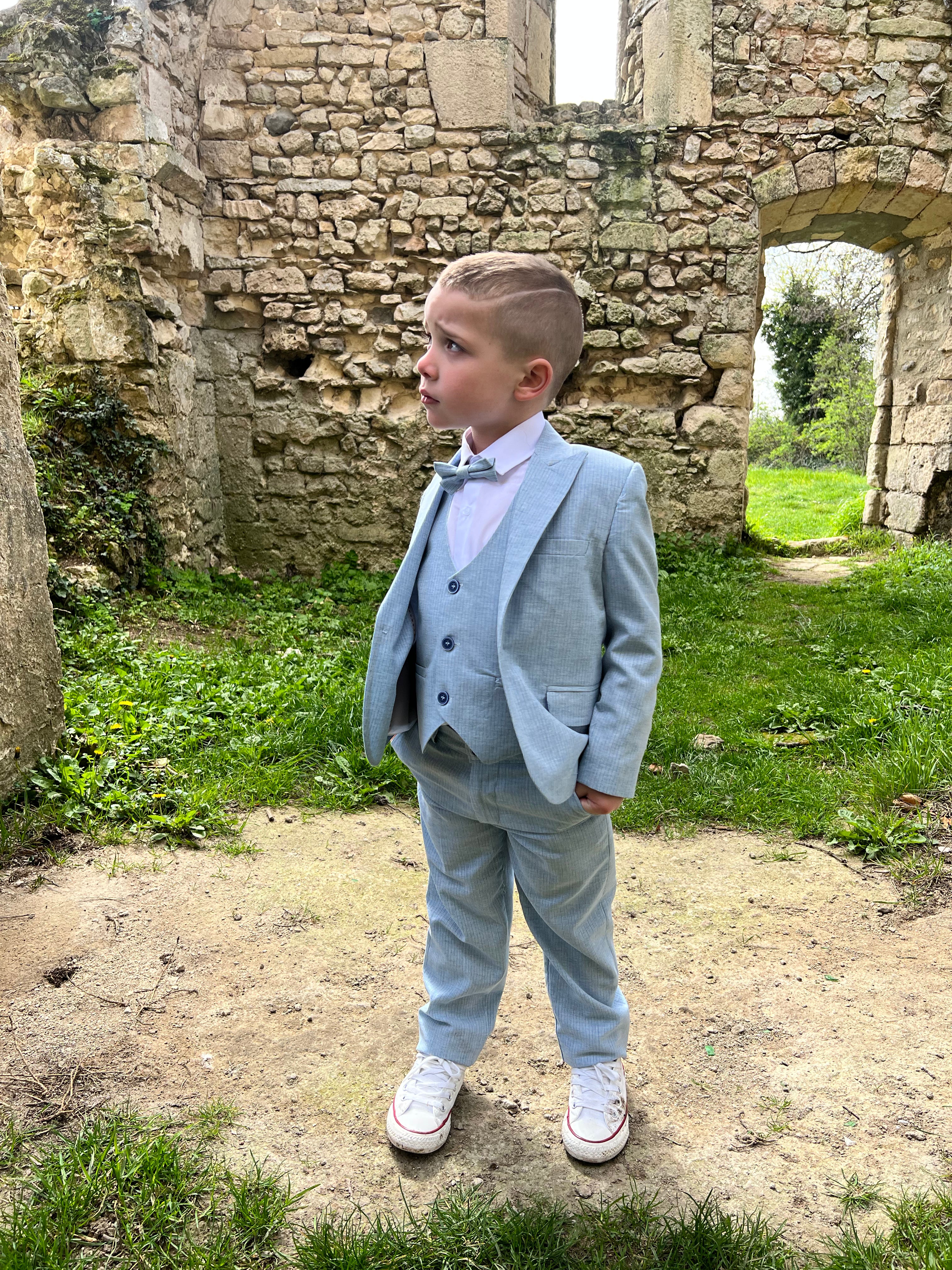 Evan - Costume 5 pièces à fines rayures bleu pour enfant